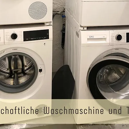 Dachwohnung Im Zentrum Mit Eigener Kueche & Bad Appartement *